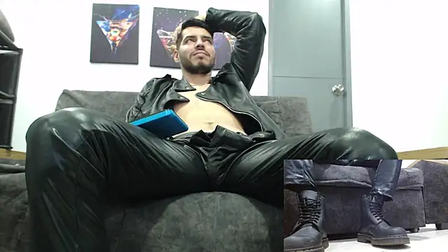 mackdaniels online show from November 2025 08:44:01 PM