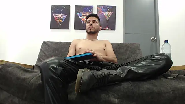 mackdaniels online show from February 2026 08:04:01 PM