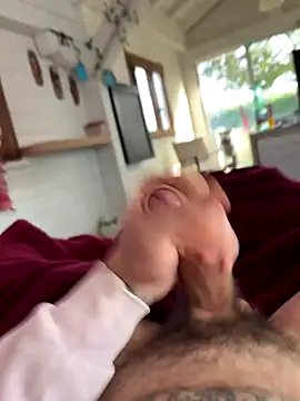 Snapshot of veriteeee_ chatting on October 2025 01:14:01 PM veriteeee online show from October 2025 01:14:01 PM