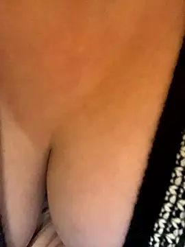 FetishIris online show from October 2025 03:07:02 PM