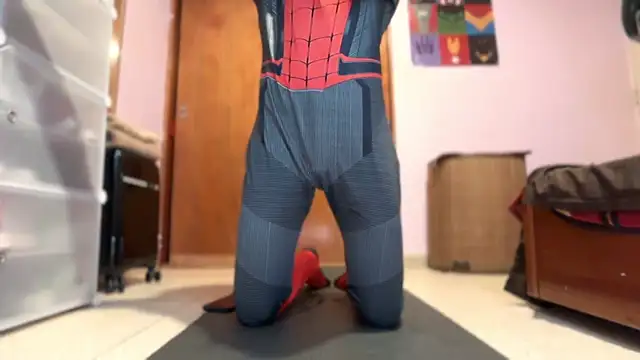 DylanNewell online show from October 2025 04:35:02 AM