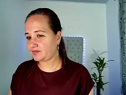 Snapshot of Gabrielajewel_ chatting on September 2025 02:52:02 PM Gabrielajewel online show from September 2025 02:52:02 PM