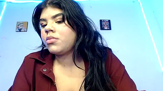 samantha-pettie online show from May 2026 11:02:01 PM
