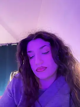 ScarletBloom  online show from March 2026 06:10:01 PM