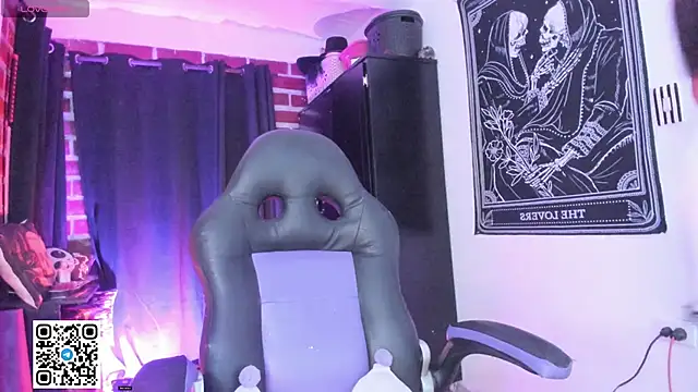 Snapshot of Katyuska_Sg1 chatting on November 2025 07:07:02 PM Katyuska Sg1 online show from November 2025 07:07:02 PM