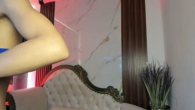 CoralieBronson online show from November 2025 08:32:01 PM