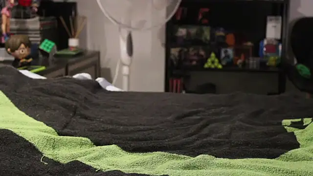 adrisumi online show from November 2025 07:14:01 PM