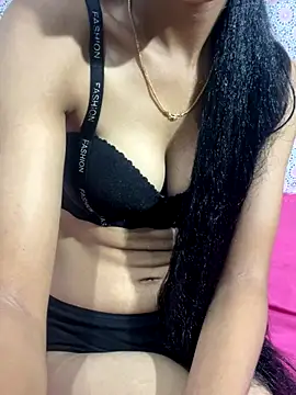 Snapshot of chandiqueen chatting on September 2025 04:52:02 PM chandiqueen online show from September 2025 04:52:02 PM