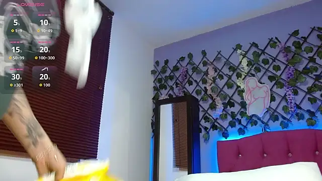 Sophie-Hot- online show from March 2026 10:09:02 AM