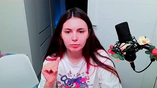 Snapshot of peachyness chatting on February 2026 06:58:01 PM peachyness online show from February 2026 06:58:01 PM