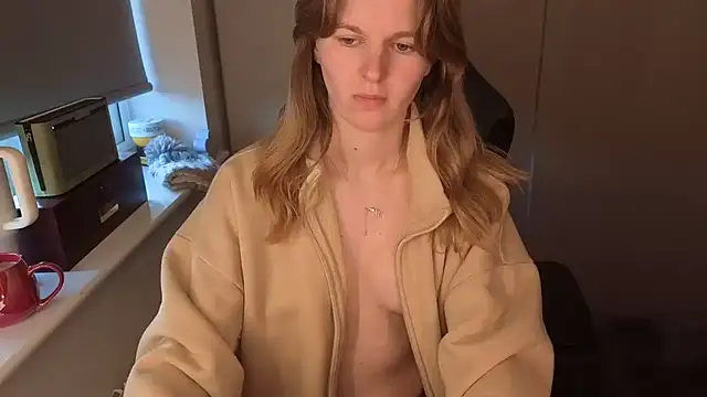 Lilly-Luscious online show from December 2025 03:18:02 PM