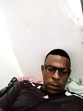 Snapshot of gonzalo-1 chatting on October 2025 07:14:02 PM gonzalo-1 online show from October 2025 07:14:02 PM