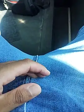 Snapshot of Alan131097 chatting on September 2025 11:48:01 AM Alan131097 online show from September 2025 11:48:01 AM