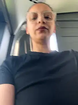 eli5566 online show from October 2025 11:14:02 AM