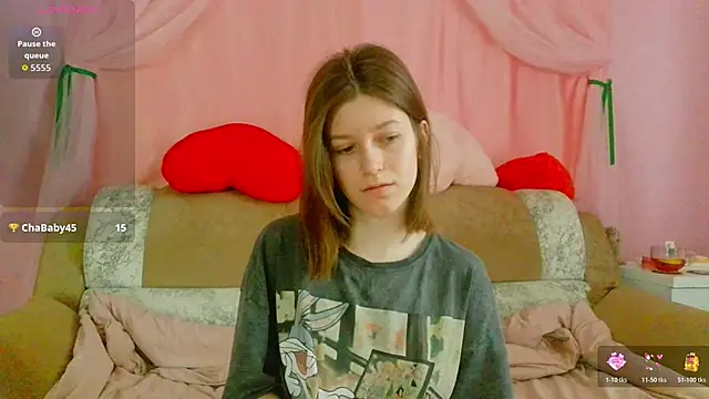 Snapshot of Marinaxmonroe chatting on April 2026 12:29:02 PM Marinaxmonroe online show from April 2026 12:29:02 PM
