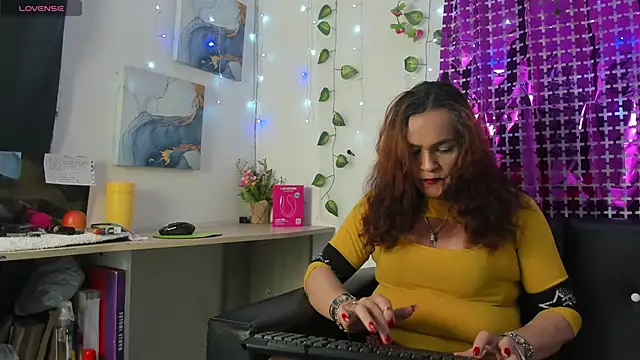 Mishell Bons online show from February 2026 06:57:01 PM