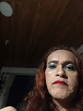 Snapshot of Mishell_Bons chatting on July 2026 03:22:02 AM Mishell Bons online show from July 2026 03:22:02 AM