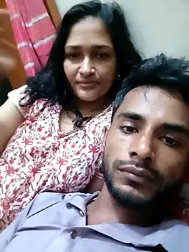 Snapshot of Hotty-couple063 chatting on September 2025 03:56:02 PM Hotty-couple063 online show from September 2025 03:56:02 PM