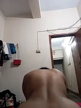 Snapshot of Hotty-couple063 chatting on September 2025 07:13:01 PM Hotty-couple063 online show from September 2025 07:13:01 PM