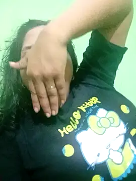 Snapshot of Hotty-couple063 chatting on September 2025 06:24:01 PM Hotty-couple063 online show from September 2025 06:24:01 PM