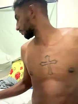 Snapshot of DiamanteNegro- chatting on December 2025 06:03:02 PM DiamanteNegro- online show from December 2025 06:03:02 PM