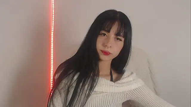 Lia  1 online show from October 2025 10:32:02 PM