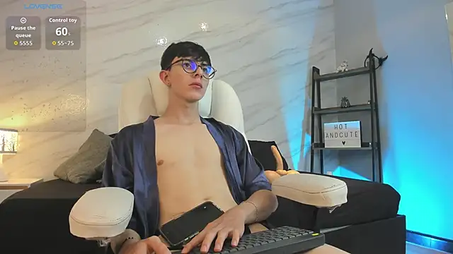 mathias saenz online show from January 2026 07:05:02 PM