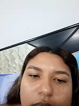 Luzky online show from December 2025 03:34:01 AM