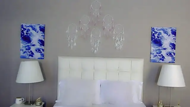 maddissonivanova online show from October 2025 07:11:02 PM