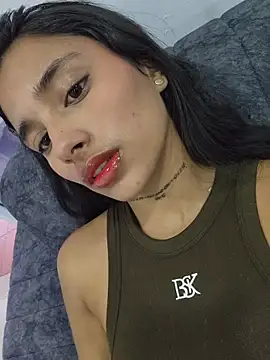 Lorena Mcfly online show from April 2026 11:36:01 AM