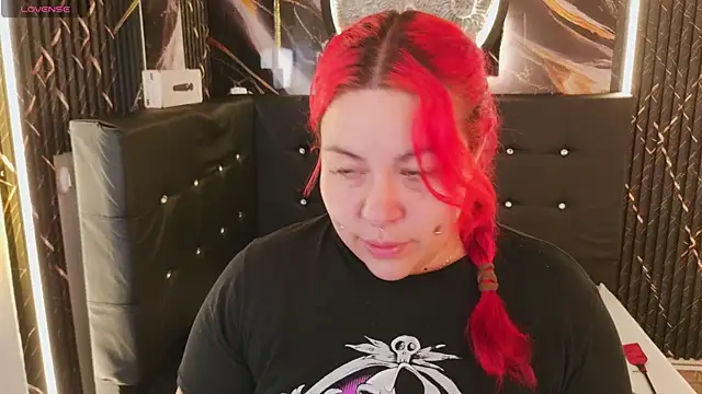 Witch Scarlet online show from April 2026 12:27:01 AM