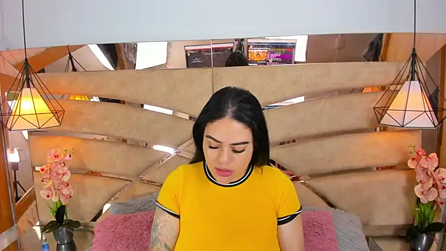 pamemiller1 online show from April 2026 10:49:02 AM