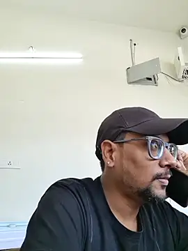 indoreboy1 online show from October 2025 05:48:02 AM