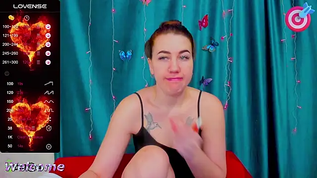 Haley Nikki online show from February 2026 01:48:02 AM