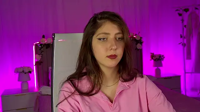 Mary Miiller online show from February 2026 11:39:01 AM