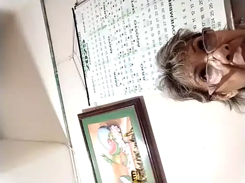 OliviaMorris1 online show from March 2026 04:44:02 PM