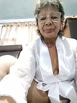 OliviaMorris1 online show from June 2026 01:05:02 PM