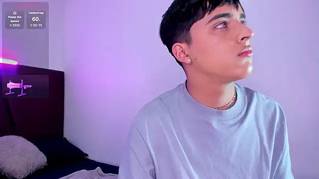 Lucass love online show from September 2025 01:46:01 PM