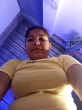 Snapshot of angelHeath13 chatting on October 2025 05:57:02 AM angelHeath13 online show from October 2025 05:57:02 AM