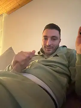 SemprePerverso online show from October 2025 04:29:01 PM