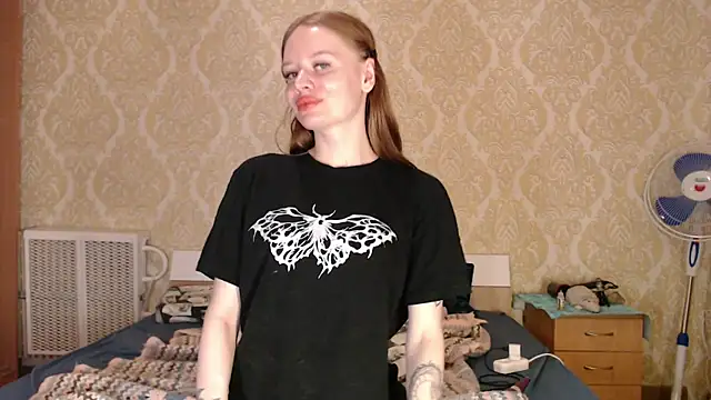 Kitkaat00 online show from April 2026 02:36:02 PM