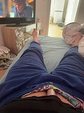 mrandmrsdarkside online show from April 2026 07:45:01 AM