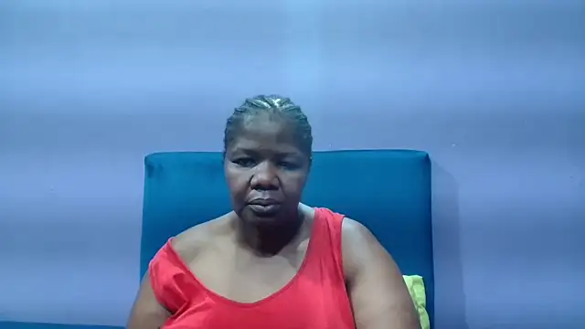 Snapshot of NaughtyChubbyZoe chatting on October 2025 05:16:01 AM NaughtyChubbyZoe online show from October 2025 05:16:01 AM