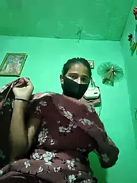 PIHU999 online show from October 2025 12:55:01 PM