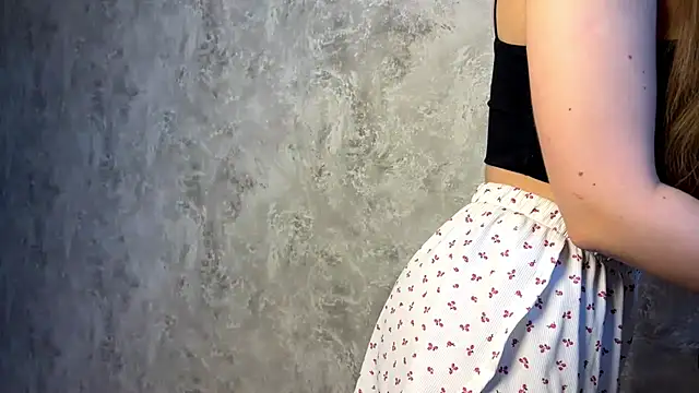 LushMira online show from October 2025 10:57:02 AM