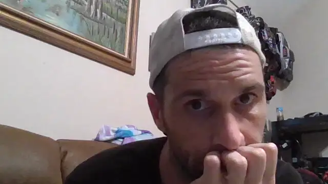 Snapshot of dik4cache chatting on September 2025 11:06:02 PM dik4cache online show from September 2025 11:06:02 PM