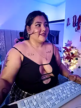 Snapshot of AndreaKinky chatting on December 2025 08:12:01 AM AndreaKinky online show from December 2025 08:12:01 AM