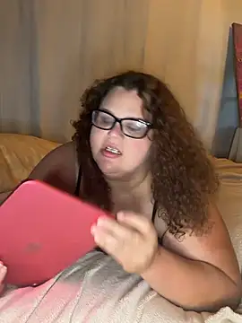 Snapshot of Fatpussybigass chatting on July 2026 11:10:02 PM Fatpussybigass online show from July 2026 11:10:02 PM