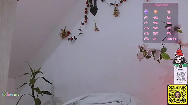 Nocturnawitch online show from November 2025 04:18:02 PM