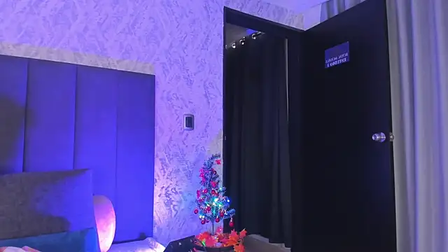 dana hazze online show from November 2025 08:44:01 PM